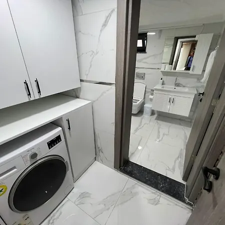 Daly 3 * سبانجا